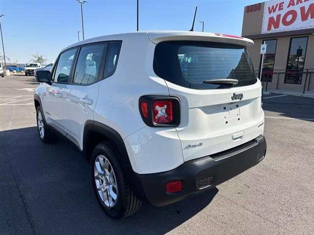 $21995 : Pre-Owned 2022 Renegade Sport image 8