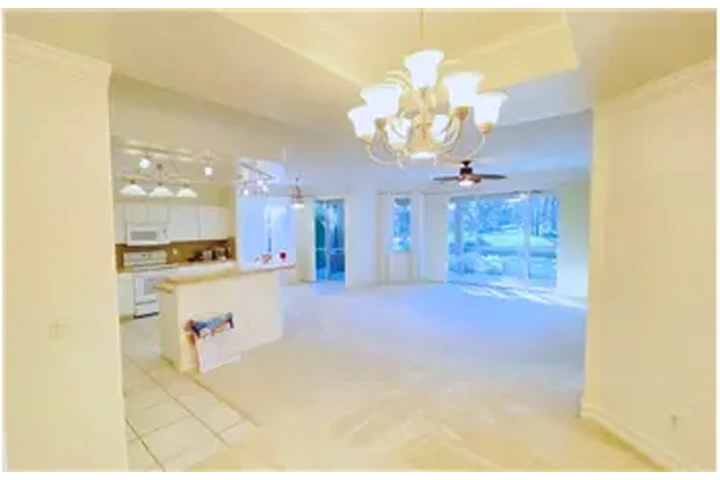 $3495 : Rental property with 3 bedro image 4