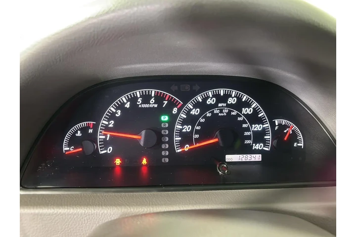 $10299 : 2006 Camry XLE V6 image 3