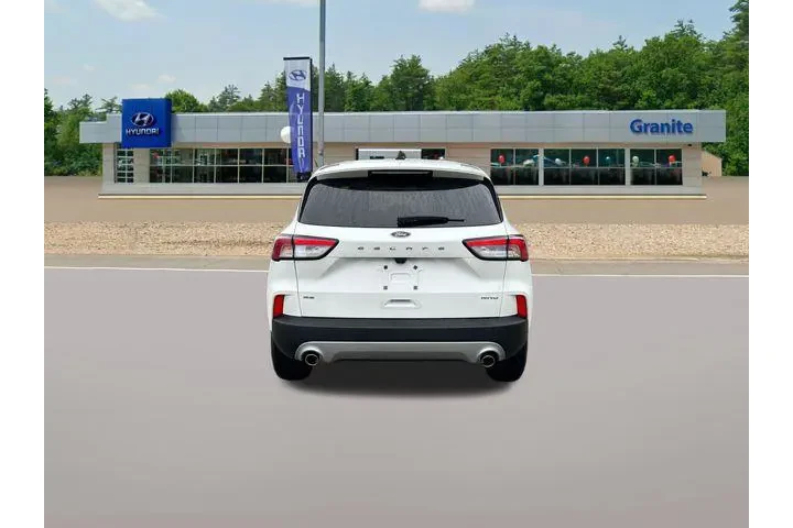 $20990 : Ford Escape 2022 AWD SE 4dr image 7