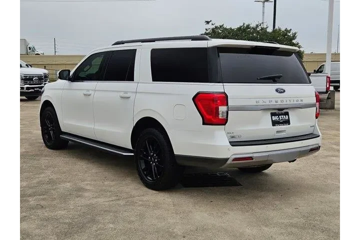 $34724 : Ford Expedition MAX 2022 4x4 image 5