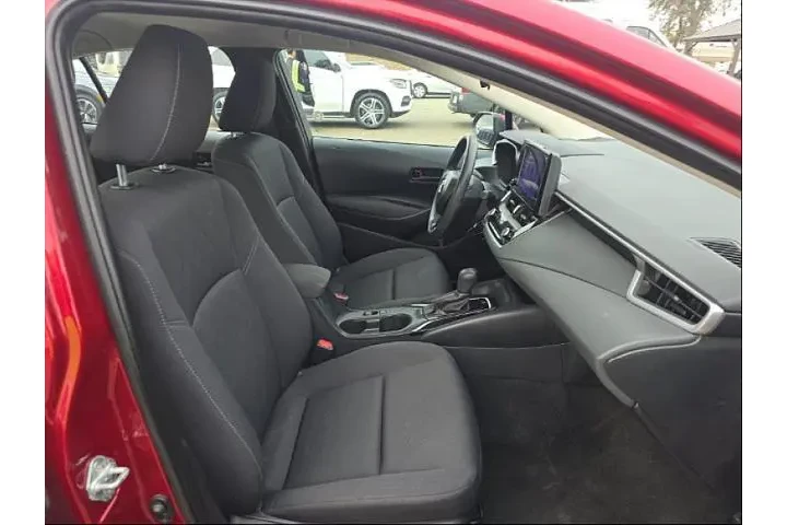 $22995 : Toyota Corolla 2024 LE 4dr S image 1