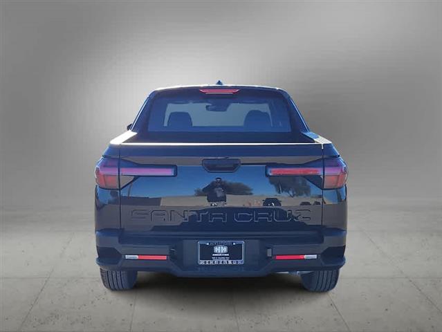 $30635 : New 2024 Hyundai SANTA CRUZ S image 6