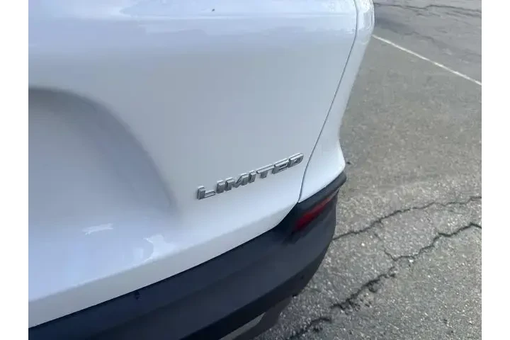 $21490 : Jeep Cherokee 2021 4x4 Limit image 6