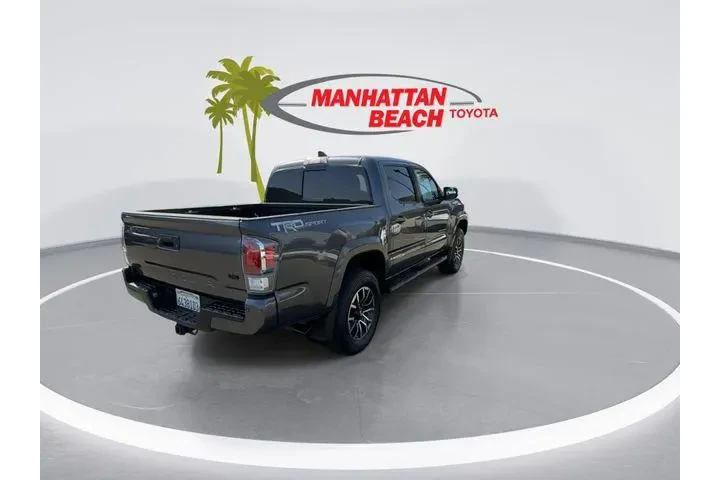 $31495 : Toyota Tacoma 2021 4x2 TRD S image 8