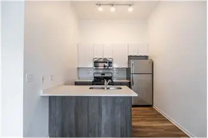 $2925 : Rental property with 2 bedro image 5