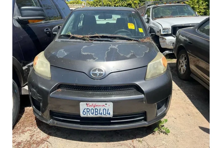 $2000 : 2008 xD image 2