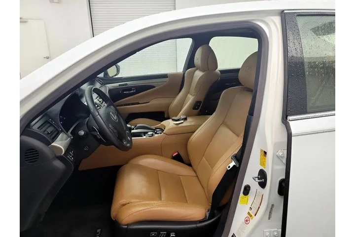 $29998 : Lexus LS 460 2014 4dr Sedan image 10