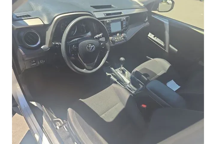 $14995 : Toyota RAV4 2013 AWD XLE 4dr image 7