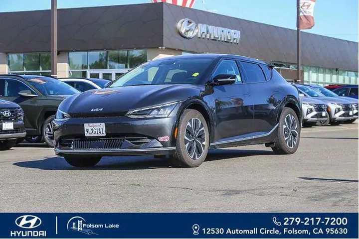 $27991 : Kia EV6 2024 Wind 4dr Crosso image 1