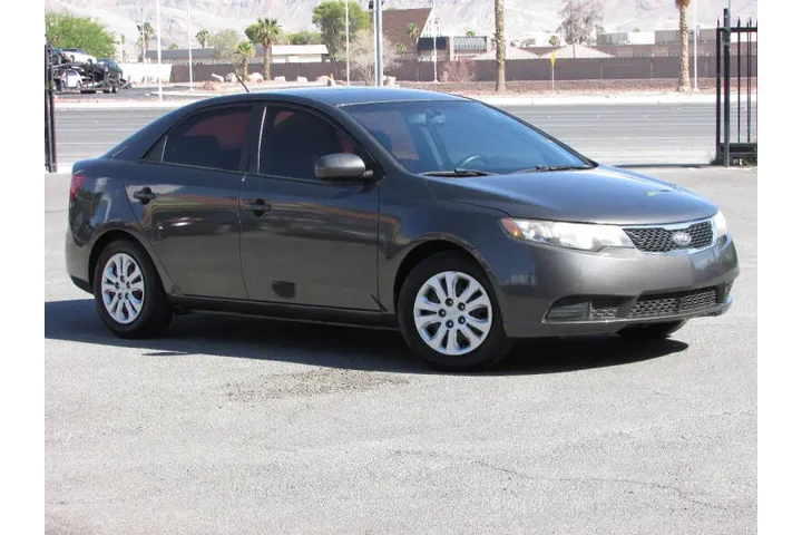 $6995 : 2013 Forte EX image 3