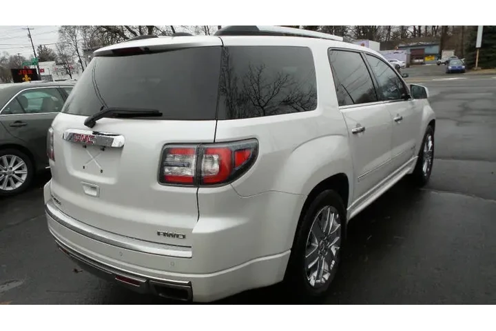 $9900 : 2016 GMC Acadia Denali image 8