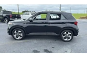 $19880 : Hyundai VENUE 2022 SEL 4dr C thumbnail