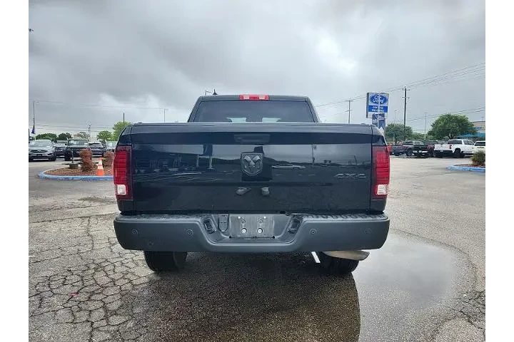 $23998 : Ram 1500 Classic 2022 4x4 SL image 4