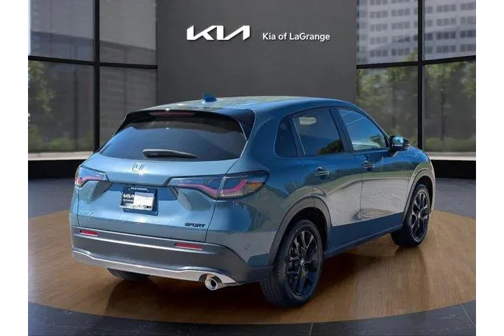 Honda HR-V 2025 Sport 4dr Cr image 8