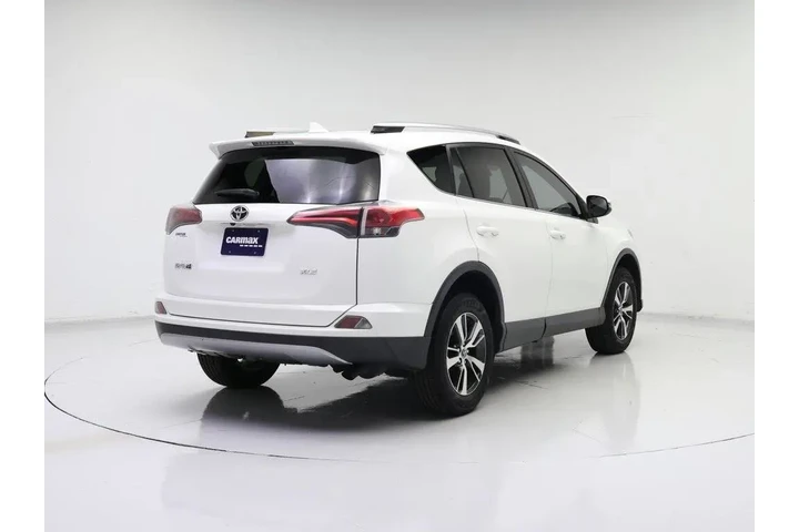 $21998 : Toyota RAV4 2018 XLE 4dr SUV image 8