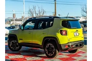 $12488 : Jeep Renegade 2017 4x4 Trail thumbnail