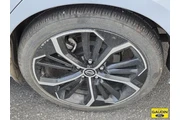 $19990 : Nissan Altima 2023 2.5 SR 4d thumbnail