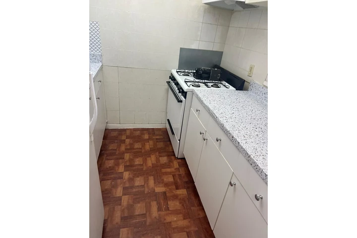 $1800 : Apartamento para alquiler image 3
