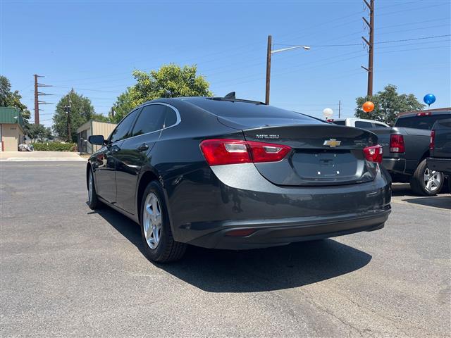 $12886 : 2017 Malibu LS, ONE OWNER, GR image 8