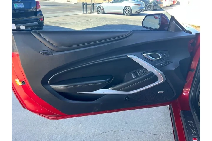 2016 Camaro 2SS Coupe image 10