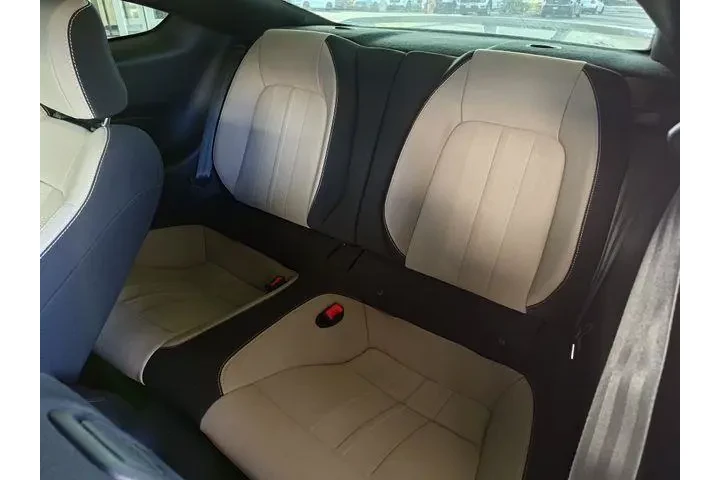 $29950 : Ford Mustang 2019 GT 2dr Fas image 10