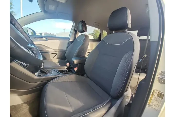 $19997 : Volkswagen Taos 2024 SE 4dr image 7