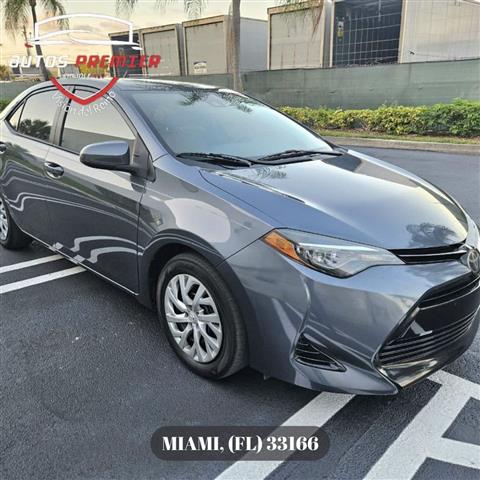 $14600 : Toyota Corolla LE 2018 image 3