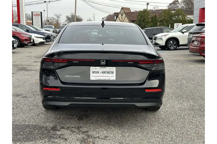 $23105 : Honda Accord 2024 EX 4dr Sed image 10