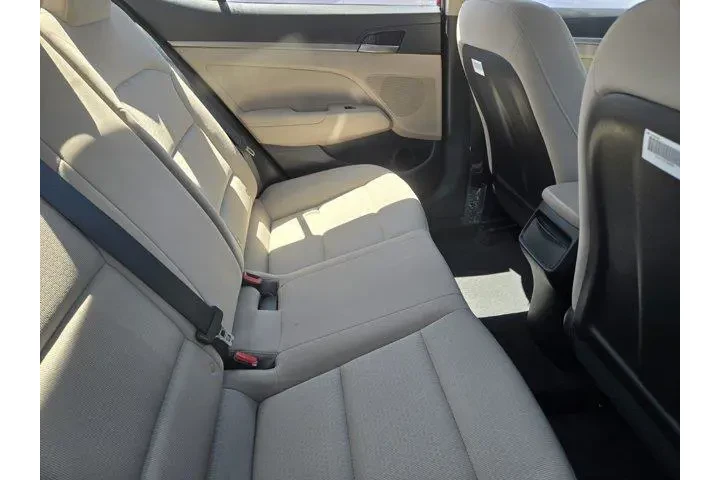 $9991 : Hyundai ELANTRA 2017 SE 4dr image 4