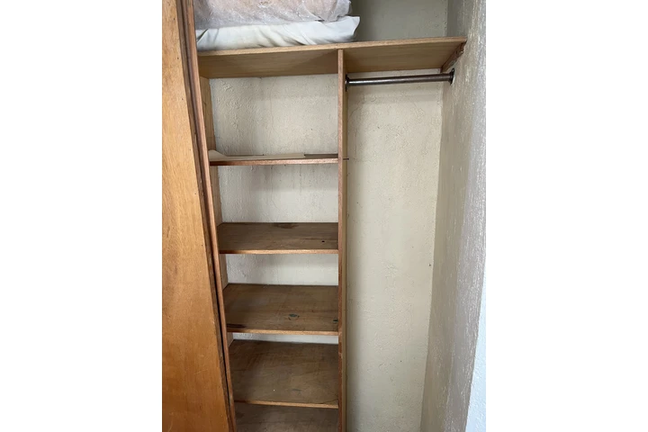 $6000 : RENTA CUARTO BAR. DEL MUERTO image 10