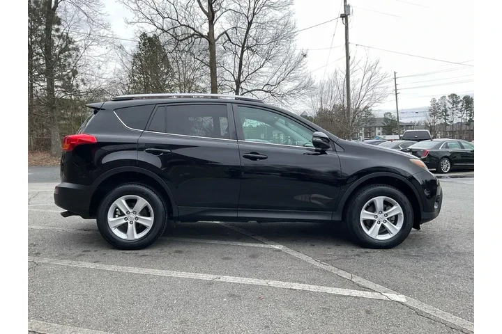 $11985 : Toyota RAV4 2013 XLE 4dr SUV image 4