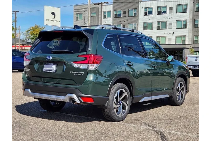 $25974 : 2024 Forester Touring image 10