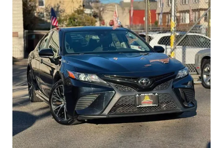 2019 TOYOTA CAMRY2019 TOYOTA image 4