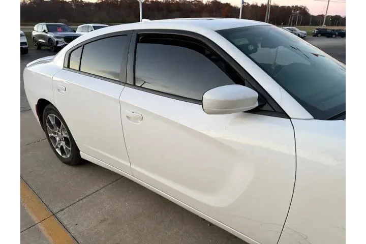 $12490 : Dodge Charger 2015 AWD SXT 4 image 2