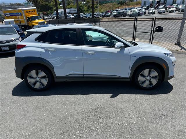 $21300 : Used 2020 Kona EV Ultimate fo image 4