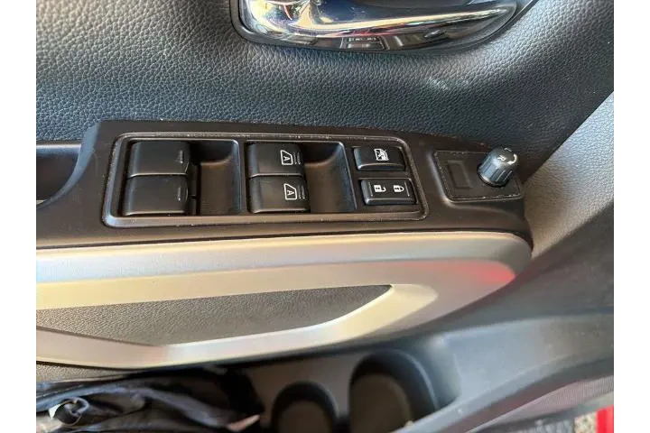 $19942 : Nissan Titan 2020 4x2 SV 4dr image 9