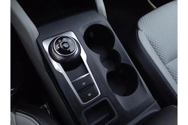 $29100 : Ford Escape Plug-In Hybrid 2 image 10