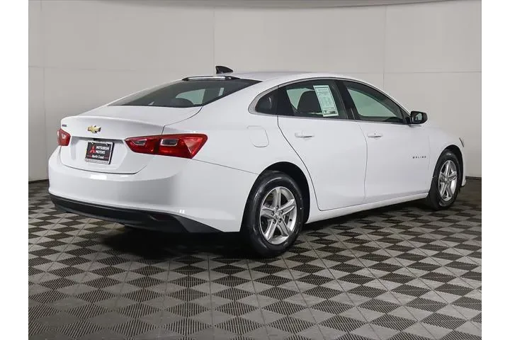$16193 : Chevrolet Malibu 2023 LS Fle image 8