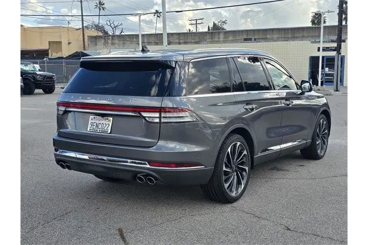$39992 : Lincoln Aviator 2023 Reserve image 4