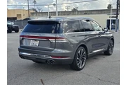 $39992 : Lincoln Aviator 2023 Reserve thumbnail