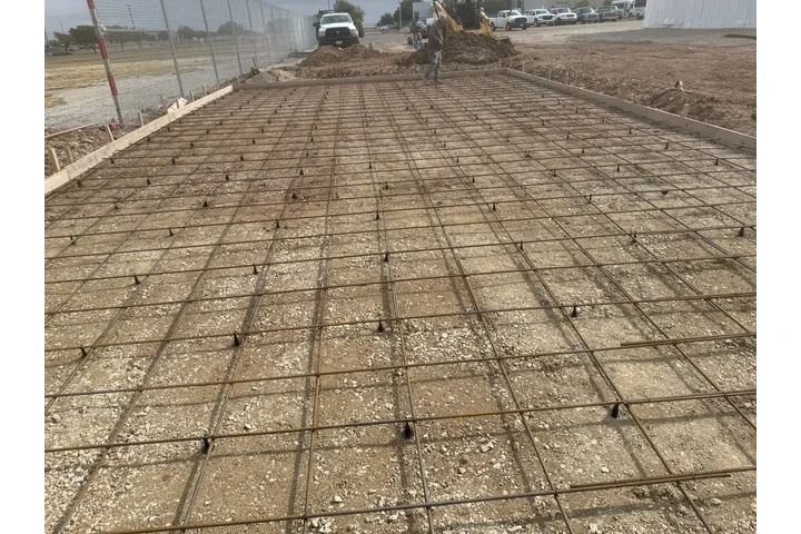 Castro's Concrete image 5