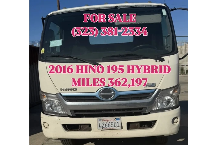 SE VENDE 2016 HINO 195 image 1