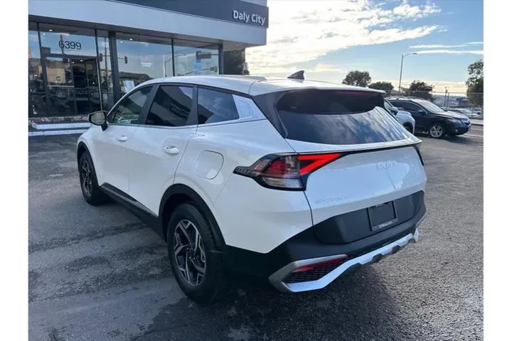 $23498 : Kia Sportage 2024 LX 4dr SUV image 4