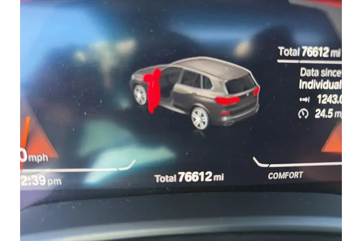 $39591 : BMW X5 2023 AWD xDrive40i 4d image 9