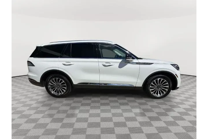 $38201 : Lincoln Aviator 2023 AWD Sta image 8