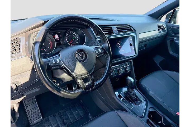 $14831 : Volkswagen Tiguan 2021 SE 4d image 9