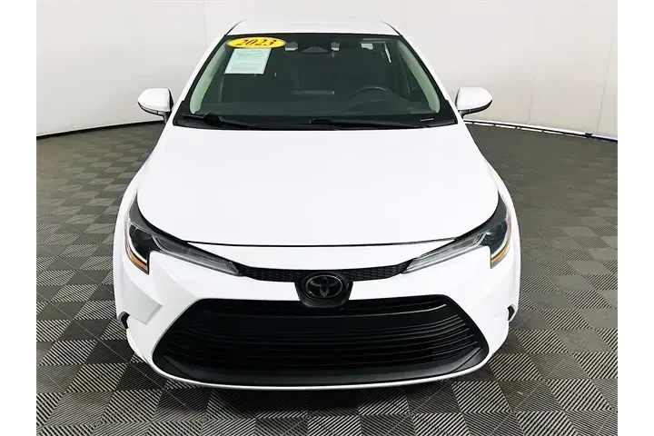 $19900 : Toyota Corolla 2023 LE 4dr S image 2