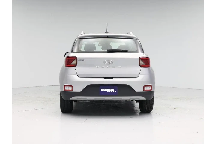 $18998 : Hyundai VENUE 2024 SEL 4dr C image 6