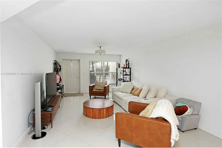 $385000 : VENTA DE PROPIEDADES EN MIAMI! image 6
